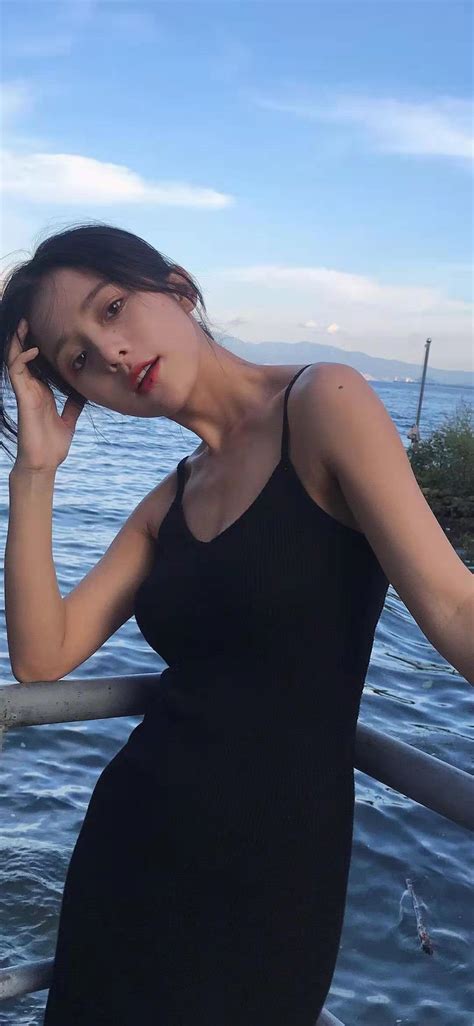 有些面孔，讲不出再见